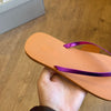 Chinelo de Dedo Arezzo Tira Metalizada A121720001