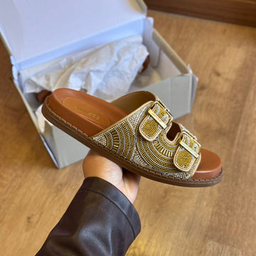Sandália Arezzo Fivela Detalhes Brilhosos A131300005