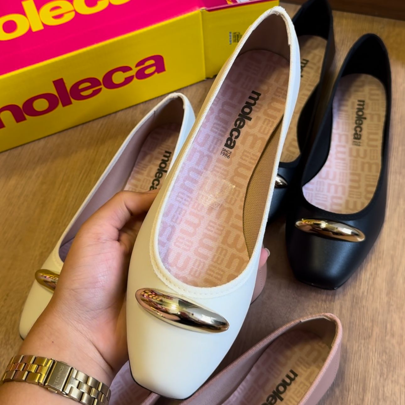 Sapatilha e Slip-On Moleca