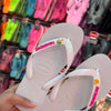 Havaianas Top +  Placa Logo + Pin Sol e Água de Coco