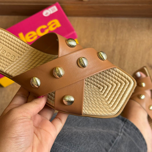 Sandália Moleca Rasteirinha Tiras Cruzadas 5558.108