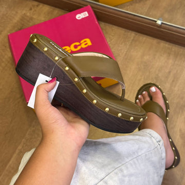 Tamanco Moleca Detalhe Dourado 5566.201