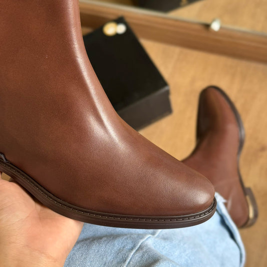 Bota Vizzano Cano Curto 3077.125