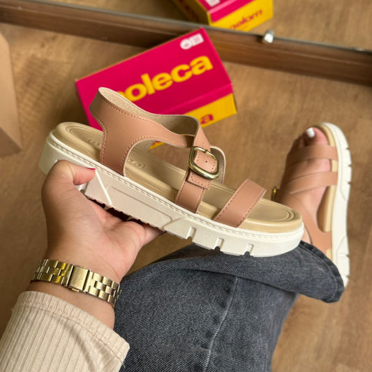 Sandália Moleca Tiras Cruzadas 5565.104