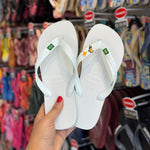 Havaianas Brasil (Branco) + Pin Caramelo + Pin Chopp + Pin Brasil Logo