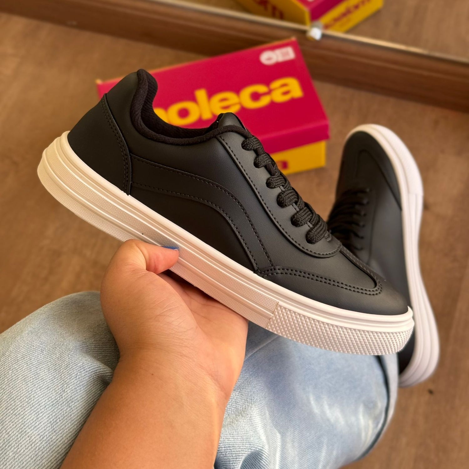 Tênis Moleca R$ 99,99