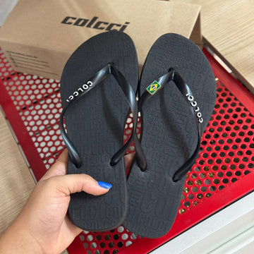 Chinelo De Dedo Colcci + Pin Brasil GRÁTIS