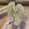 Chinelo De Dedo Colcci Rio 158.01.00901 + Pin Tucano e Coqueiro GRÁTIS