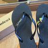 Chinelo De Dedo Colcci Rio 158.01.00901 + Pin Tucano e Coqueiro GRÁTIS