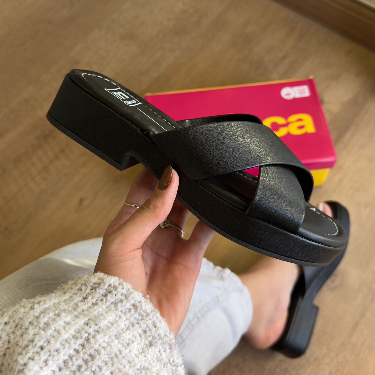 Moleca Por R$99,99
