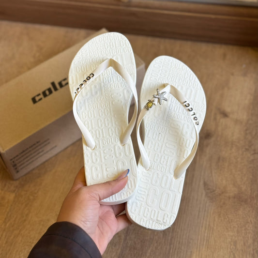 Chinelo Colcci Rio 158.01.00901 + Pin Prata Estrela Do mar e Tartaruga Grátis