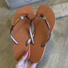 Havaianas Slim Glitter + Pin Oncinha