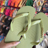 Havaianas Top + Placa Logo Dourado