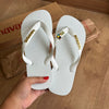 Havaianas Top + Pin Tucano + Pin Brasil + Placa Logo