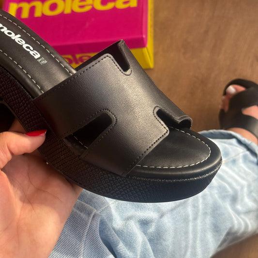 Tamanco Moleca Tiras em H com Salto Bloco 5549.113