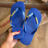 Havaianas Top + Pin Tucano + Pin Brasil + Placa Logo