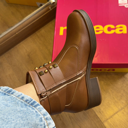 Bota Moleca Couro Fivela Tiras Grossas 5354.201