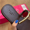 Sandalia Rasteira Arezzo Detalhe Dourado no Dedo Z191790001