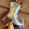 Bota Moleca Detalhe Dourado Coleção Ana Castela 5355.100