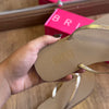 Chinelo de Dedo Arezzo Tira Metalizada A121720001