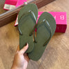 Chinelo de Dedo Arezzo Essential Brizza Z190260001